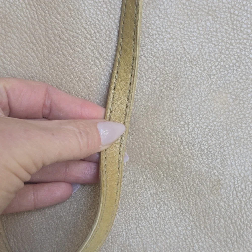 Vintage Kate Spade Beige Leather Shoulder Crossbody Street Bag tan
